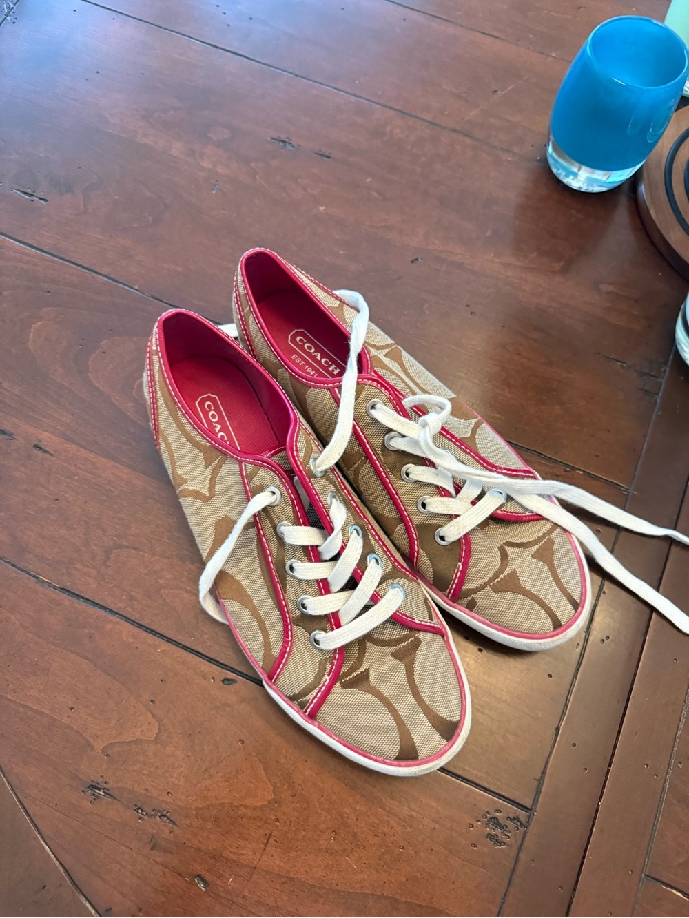COACH Women's Signature Canvas Sneaker in Tan with Pink Trim size 9M